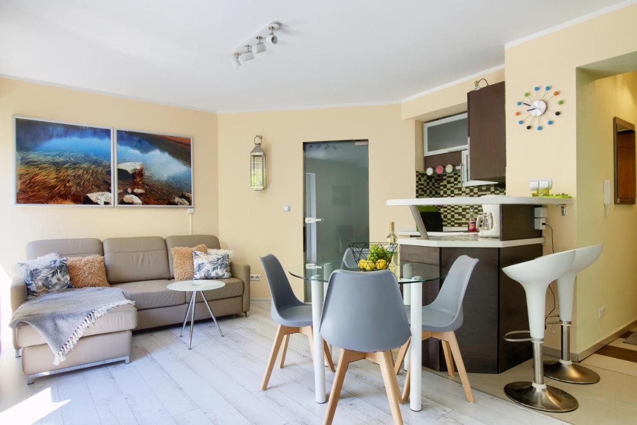シフィノウイシチェApartament Bursztyn 2アパートメント エクステリア 写真