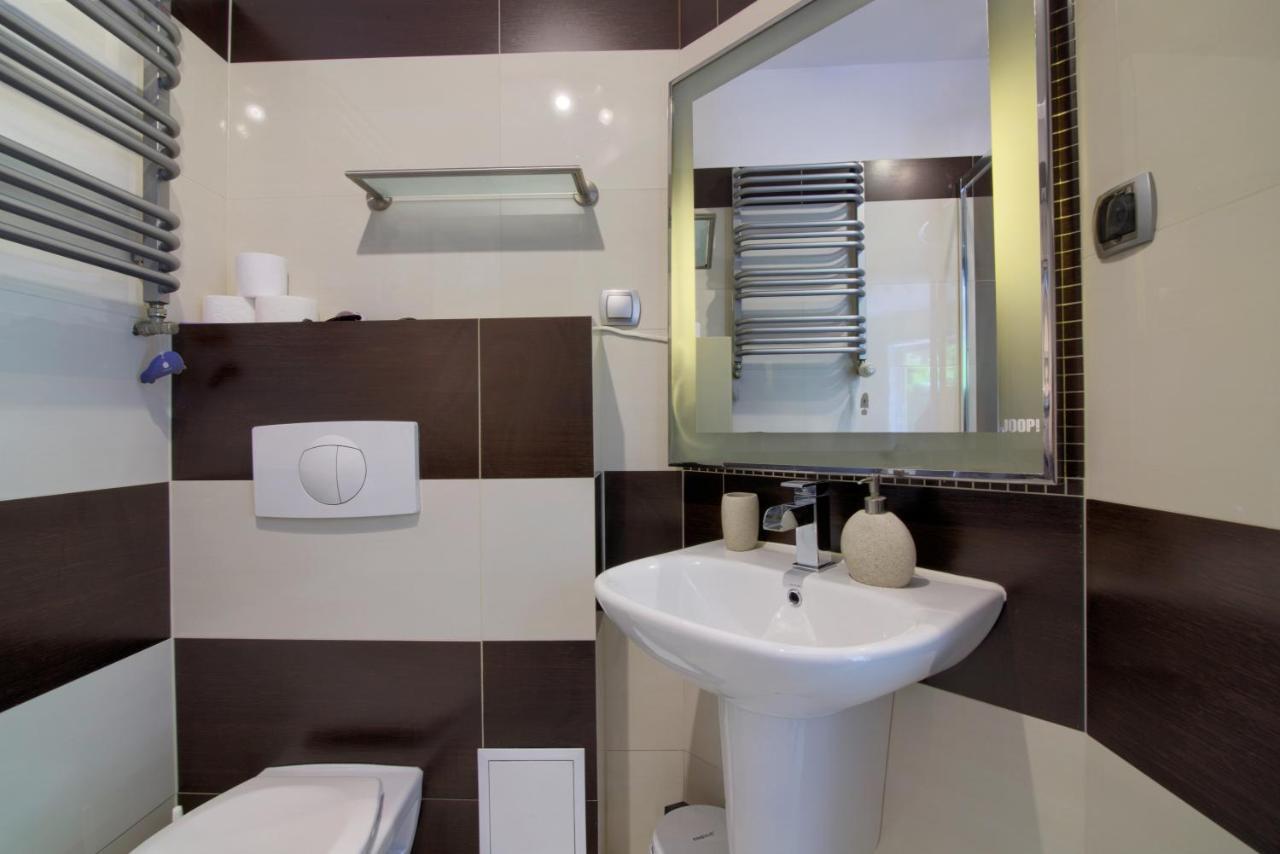 シフィノウイシチェApartament Bursztyn 2アパートメント エクステリア 写真
