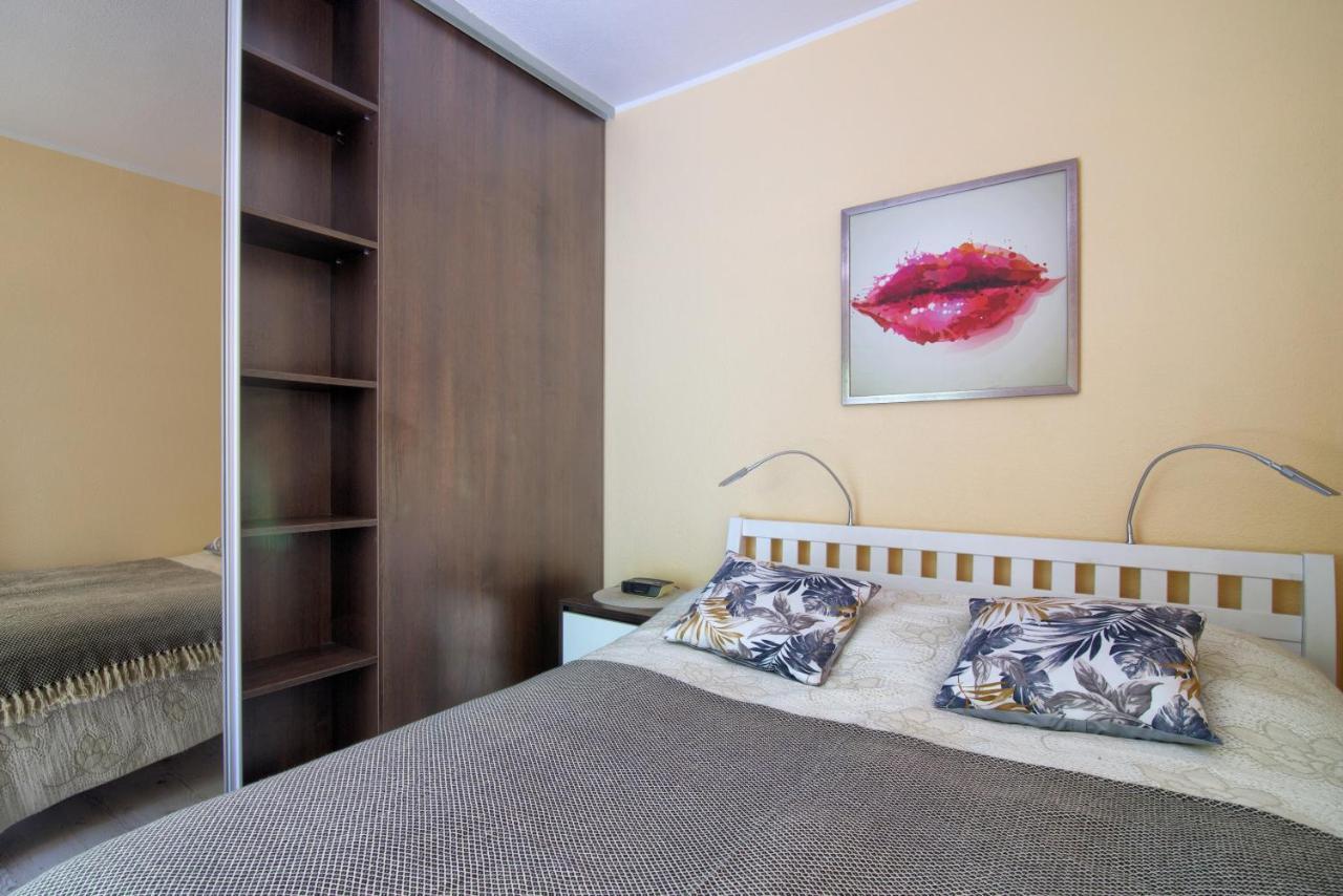 シフィノウイシチェApartament Bursztyn 2アパートメント エクステリア 写真